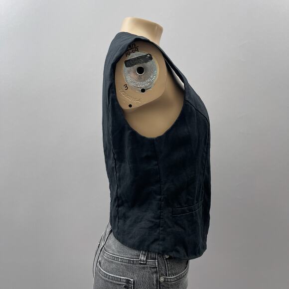 Abercrombie & Fitch Gray Button-Up Vest - Picture 6 of 10